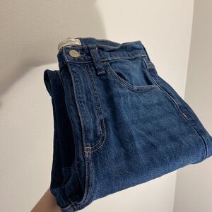 Universal Thread Jeans Size 2L